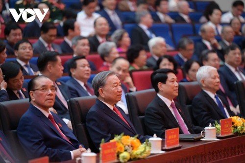 Le secrétaire général Tô Lâm appelle à insuffler un nouvel élan de confiance et de développement à Hô Chi Minh-Ville - ảnh 3