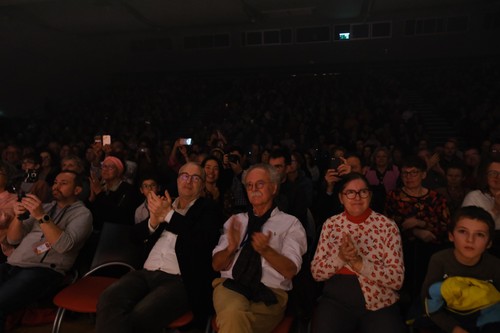 Quand le Têt vietnamien illumine la ville de Lorient - ảnh 5