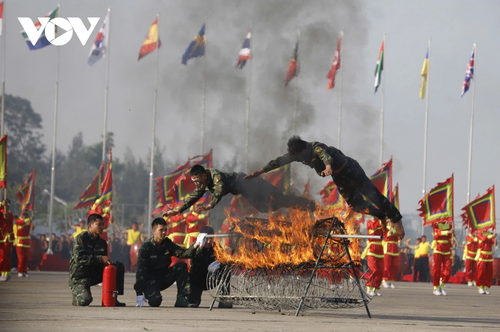 Đại tướng Phan Văn Giang kiểm tra, tổng duyệt Triển lãm Quốc phòng quốc tế Việt Nam - ảnh 8