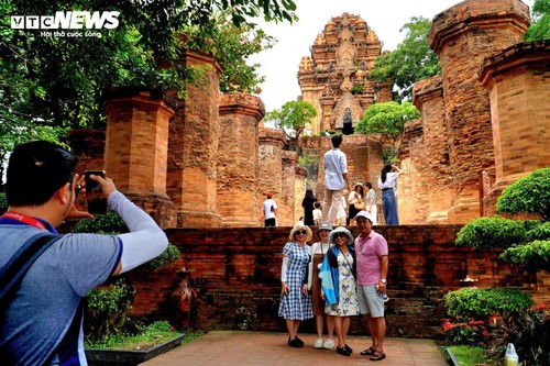 Cận cảnh Tháp Bà Ponagar ở Nha Trang được xếp hạng di tích quốc gia đặc biệt - ảnh 10