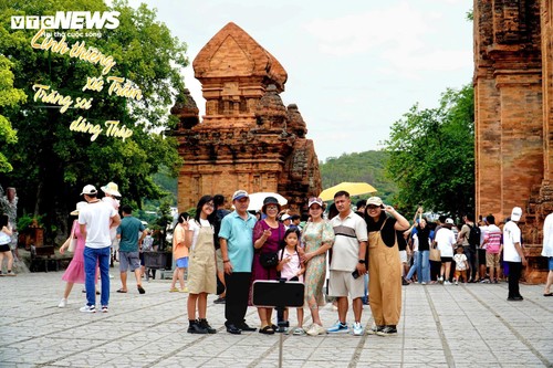 Cận cảnh Tháp Bà Ponagar ở Nha Trang được xếp hạng di tích quốc gia đặc biệt - ảnh 11