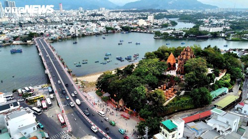 Cận cảnh Tháp Bà Ponagar ở Nha Trang được xếp hạng di tích quốc gia đặc biệt - ảnh 1