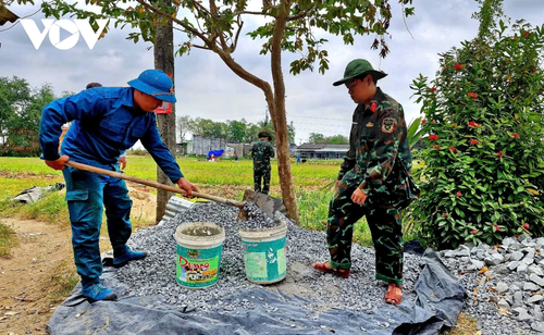 Bộ đội giúp dân xây dựng nhà ở tại Sóc Trăng - ảnh 10