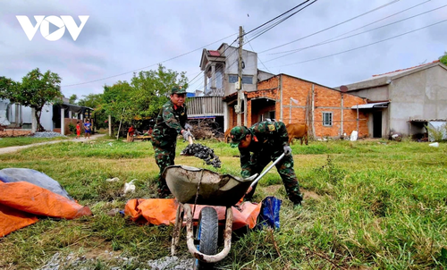 Bộ đội giúp dân xây dựng nhà ở tại Sóc Trăng - ảnh 8