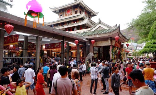 Lễ đón bằng UNESCO ghi danh “Lễ hội Vía Bà Chúa Xứ Núi Sam” là di sản văn hoá phi vật thể - ảnh 1