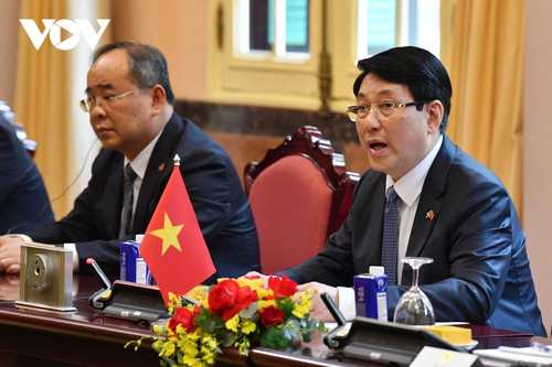 Toàn cảnh lễ đón Tổng thống Burundi và Phu nhân thăm chính thức Việt Nam - ảnh 11