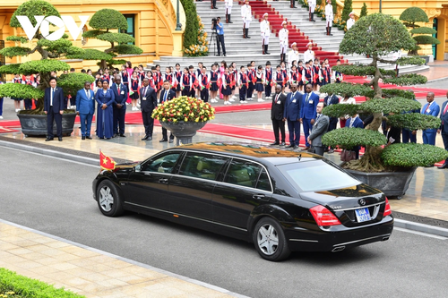 Toàn cảnh lễ đón Tổng thống Burundi và Phu nhân thăm chính thức Việt Nam - ảnh 2