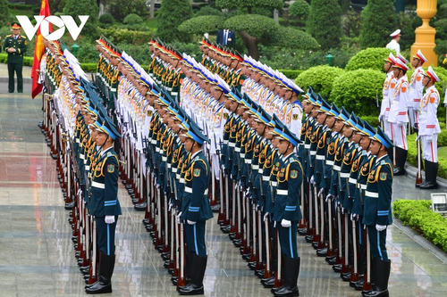 Toàn cảnh lễ đón Tổng thống Burundi và Phu nhân thăm chính thức Việt Nam - ảnh 7