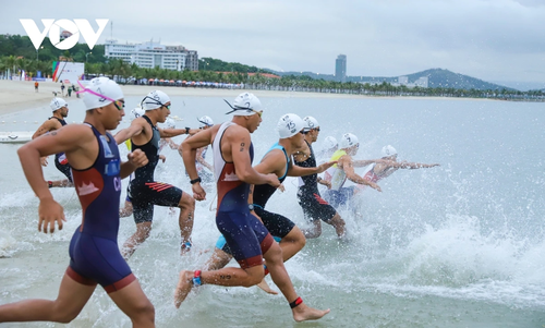 Điểm danh các bãi biển hấp dẫn nhất mùa hè ở Quảng Ninh - ảnh 12