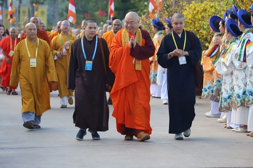 Vesak 2025: Tôn vinh các giá trị Phật giáo về hòa bình và phát triển bền vững - ảnh 1