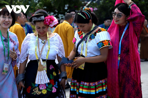 Vesak 2025: Tôn vinh các giá trị Phật giáo về hòa bình và phát triển bền vững - ảnh 6