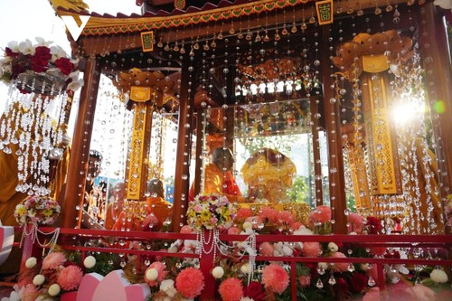 Trang nghiêm lễ cung rước xá lợi Phật về chùa Quán Sứ - ảnh 4