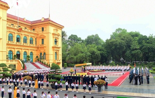 Lễ đón Thủ tướng Thái Lan Paetongtarn Shinawatra thăm chính thức Việt Nam - ảnh 1