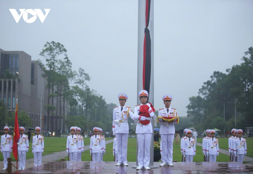 Cử hành trọng thể Lễ viếng nguyên Chủ tịch nước Trần Đức Lương - ảnh 1