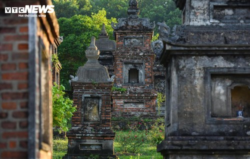 Chiêm ngưỡng ngôi chùa cổ vùng Kinh Bắc có vườn tháp lớn nhất Việt Nam - ảnh 12