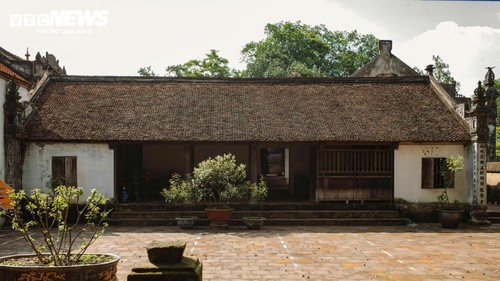 Chiêm ngưỡng ngôi chùa cổ vùng Kinh Bắc có vườn tháp lớn nhất Việt Nam - ảnh 2