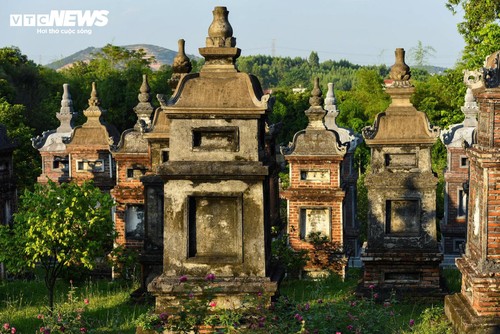 Chiêm ngưỡng ngôi chùa cổ vùng Kinh Bắc có vườn tháp lớn nhất Việt Nam - ảnh 7