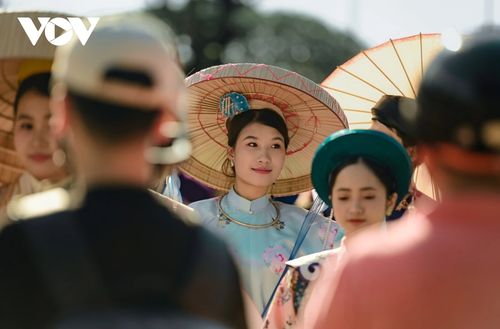 Việt phong hội tụ: Cuộc diễu hành Việt phục lớn nhất tại Huế - ảnh 2