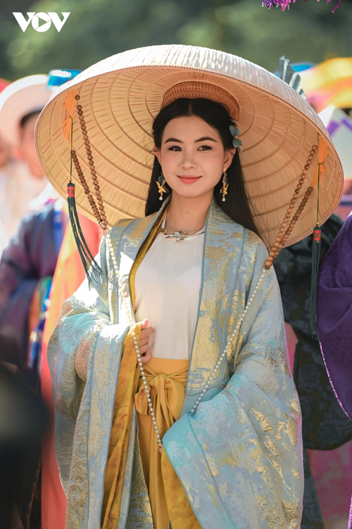 Việt phong hội tụ: Cuộc diễu hành Việt phục lớn nhất tại Huế - ảnh 3