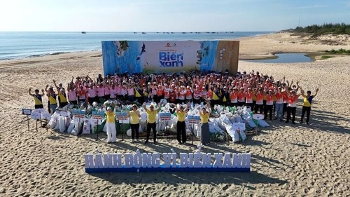 Hành trình của 10.000 trái tim lan tỏa thông điệp sống xanh - ảnh 1