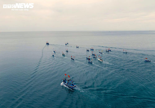 Lễ hội cầu ngư tại Bình Định: Nét đẹp tâm linh bên sóng nước - ảnh 1