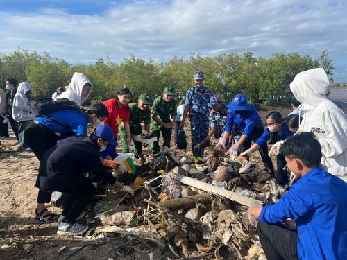Hành trình của 10.000 trái tim lan tỏa thông điệp sống xanh - ảnh 3
