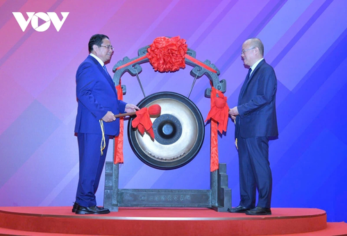 Toàn cảnh chuyến công tác Trung Quốc của Thủ tướng Phạm Minh Chính - ảnh 14