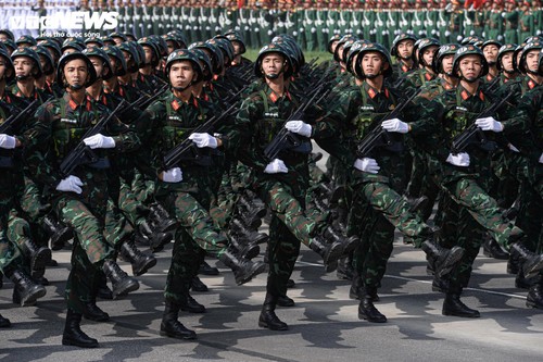 Ấn tượng màn tổng hợp luyện của hơn 15.600 chiến sĩ quân đội, công an - ảnh 10