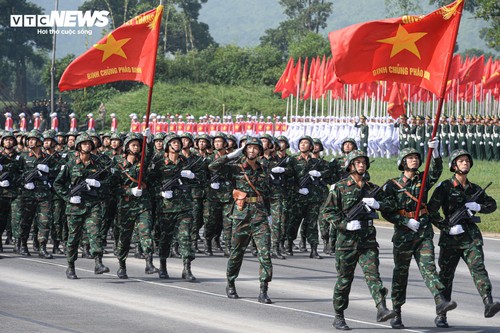 Ấn tượng màn tổng hợp luyện của hơn 15.600 chiến sĩ quân đội, công an - ảnh 13