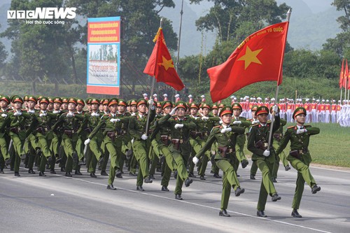 Ấn tượng màn tổng hợp luyện của hơn 15.600 chiến sĩ quân đội, công an - ảnh 18