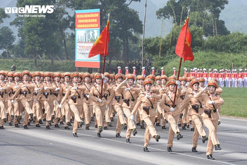 Ấn tượng màn tổng hợp luyện của hơn 15.600 chiến sĩ quân đội, công an - ảnh 23