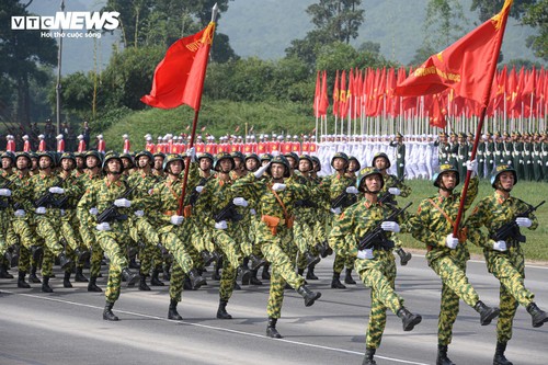 Ấn tượng màn tổng hợp luyện của hơn 15.600 chiến sĩ quân đội, công an - ảnh 8