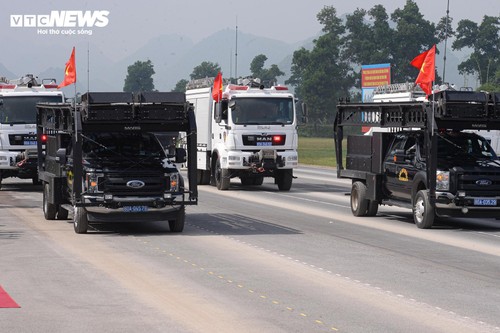 Mãn nhãn dàn xe tăng, tên lửa, UAV hợp luyện diễu binh 2/9 - ảnh 14