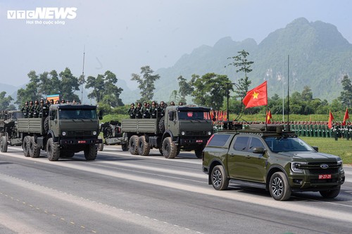 Mãn nhãn dàn xe tăng, tên lửa, UAV hợp luyện diễu binh 2/9 - ảnh 4