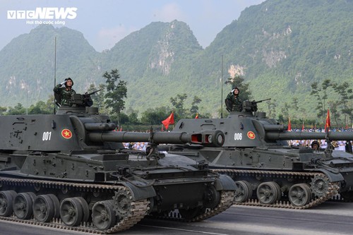 Mãn nhãn dàn xe tăng, tên lửa, UAV hợp luyện diễu binh 2/9 - ảnh 6