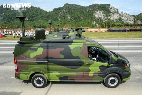 Tên lửa, xe chiến đấu 'Made in Vietnam' phô diễn sức mạnh tại buổi hợp luyện A80 - ảnh 18