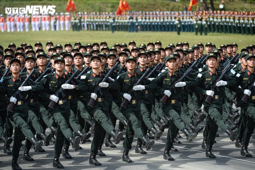 Những khoảnh khắc ấn tượng tại buổi tổng hợp luyện quy tụ hơn 16.300 chiến sĩ - ảnh 25
