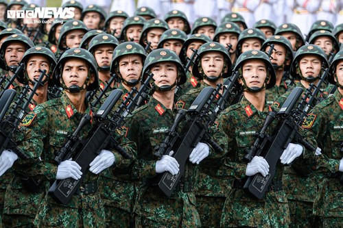 Những khoảnh khắc ấn tượng tại buổi tổng hợp luyện quy tụ hơn 16.300 chiến sĩ - ảnh 6