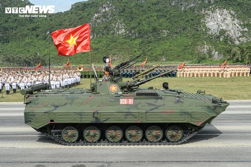 Tên lửa, xe chiến đấu 'Made in Vietnam' phô diễn sức mạnh tại buổi hợp luyện A80 - ảnh 8