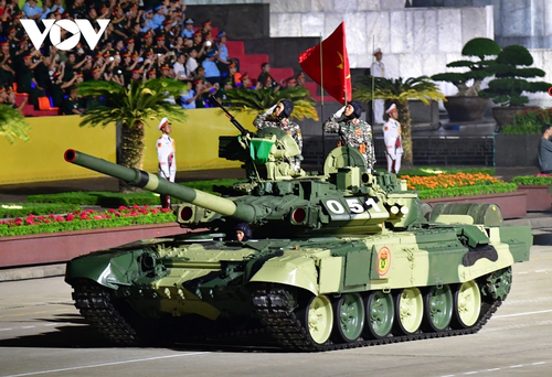 Hùng tráng tổng hợp luyện diễu binh, diễu hành A80 trên Quảng trường Ba Đình - ảnh 9