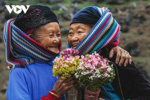 Hà Giang: Bản tình ca trên đá và những mùa xuân không tuổi - ảnh 6