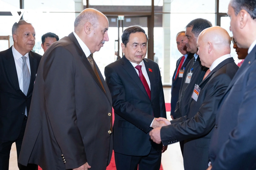 Chủ tịch Quốc hội chủ trì lễ đón và hội đàm với Chủ tịch Hạ viện Jordan - ảnh 3