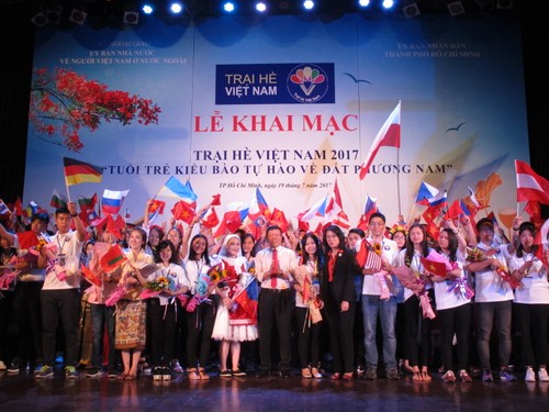 “Các em sẽ mong muốn trở về mang sức lực của tuổi thanh xuân để phát triển Việt Nam“ - ảnh 1