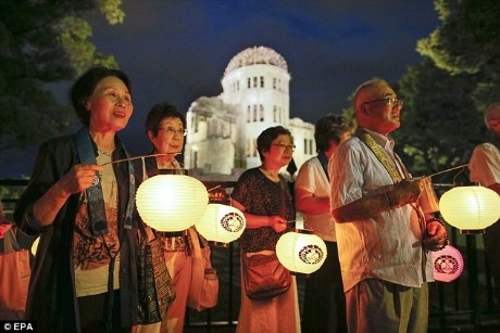 Jepang: Kota Nagasaki memperingati Ult ke- 67 hari AS menjatuhkan bom  atom  - ảnh 1