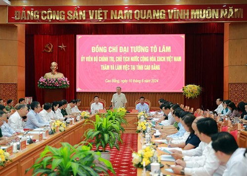 Tô Lâm en visite à Cao Bang: Appel à l’innovation et à la sécurité - ảnh 1