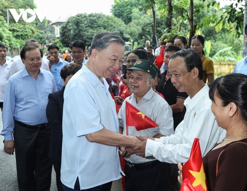 Tô Lâm au village de Duong Lâm - ảnh 1