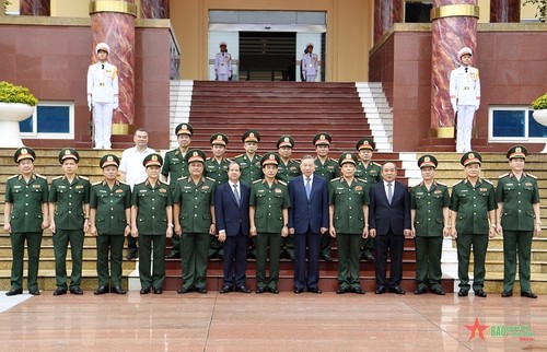 Tô Lâm à la rentrée de l’Académie de la Défense - ảnh 1