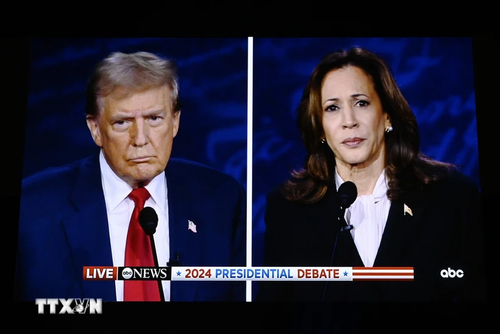 Présidentielle américaine 2024: Harris et Trump à égalité dans les intentions de vote, selon CNN - ảnh 1