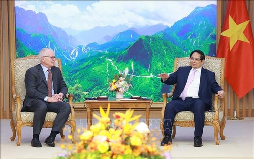 Pham Minh Chinh rencontre des dirigeants de grandes entreprises de semi-conducteurs américaines - ảnh 1