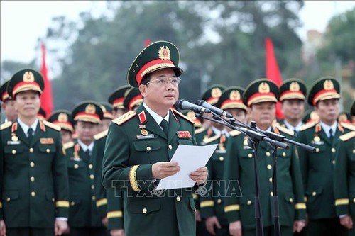 Cérémonie d’hommage à Hô Chi Minh pour les 80 ans de l’Armée populaire du Vietnam - ảnh 2